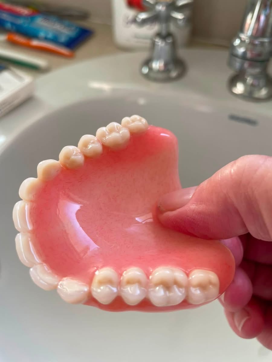 Customer photo review of Dental Pod