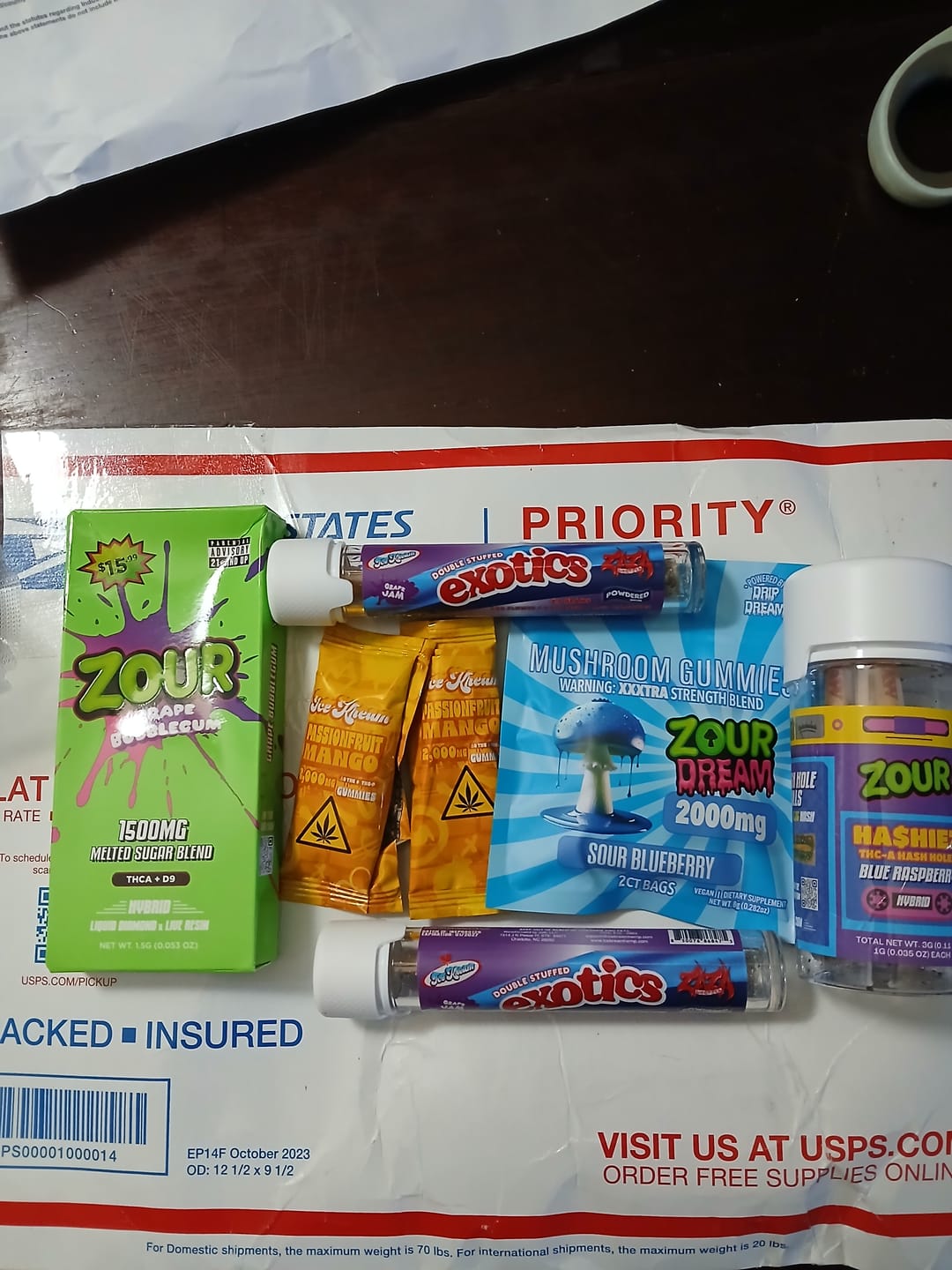Customer photo review of Zour Stash Grape Bubblegum 1.5ml THCA Vape