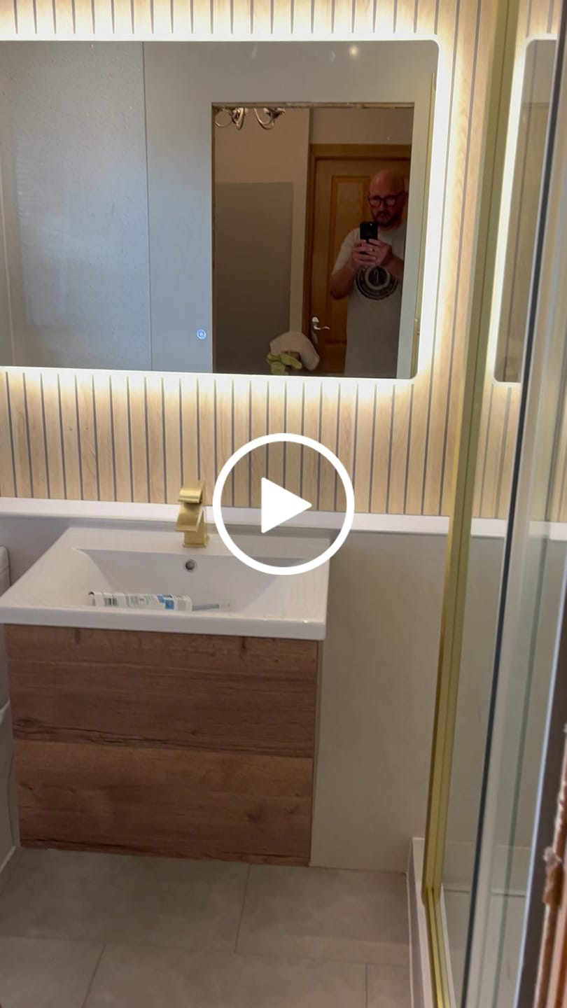 Customer video review of Elemence Chalk Beige Marble Effect Waterproof Shower Panel