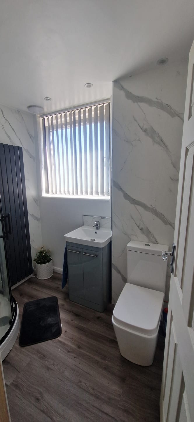 Customer photo review of 10mm Carrara Marble Matt Shower Panel 1M x 2.4M
