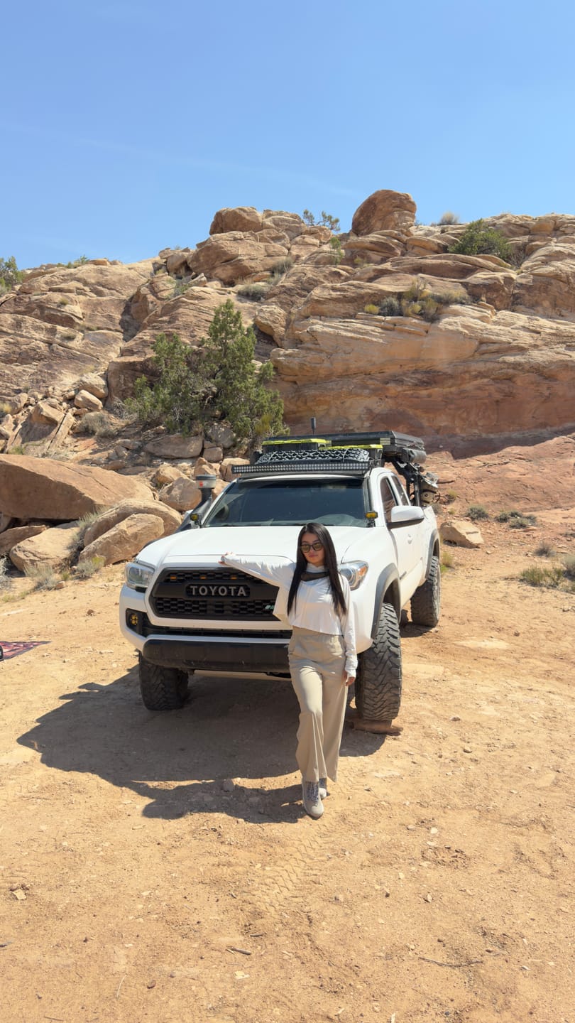 Customer photo review of Women's Cooling Sun Protection Jacket UPF 100+ AL118