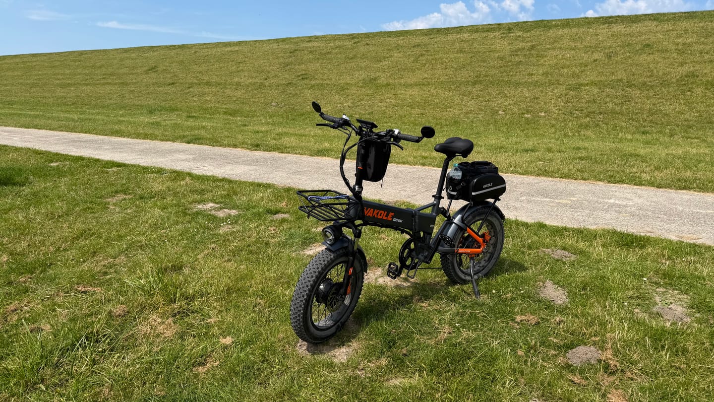 Customer photo review of Vakole CO20 MAX 750W*2 Dual Motor 20" Folding Fat Bike 960Wh with Torque Sensor 20Ah Battery