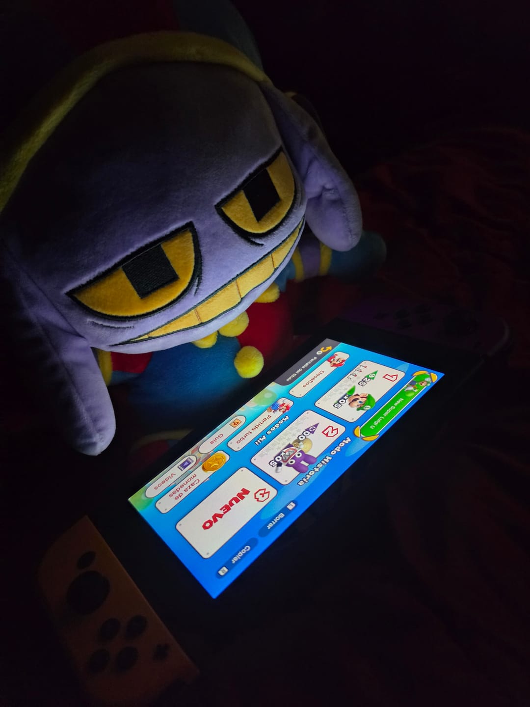 Customer photo review of Pomni-Suit Jax Plush