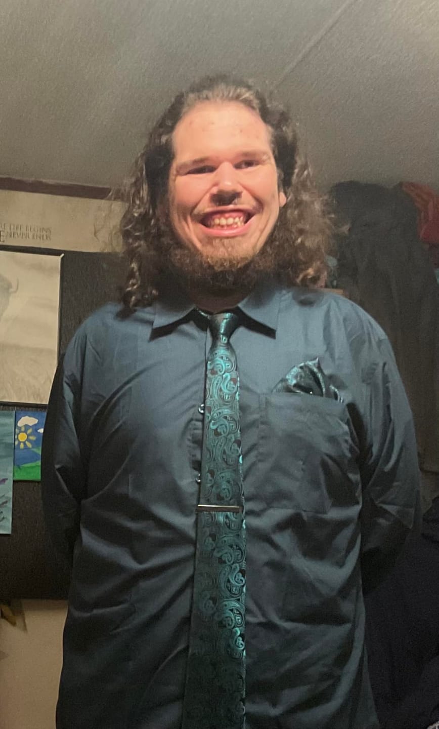 Customer photo review of Hisdern Wrinkle-resistant Teal Dress Shirt and Matching Paisley Tie