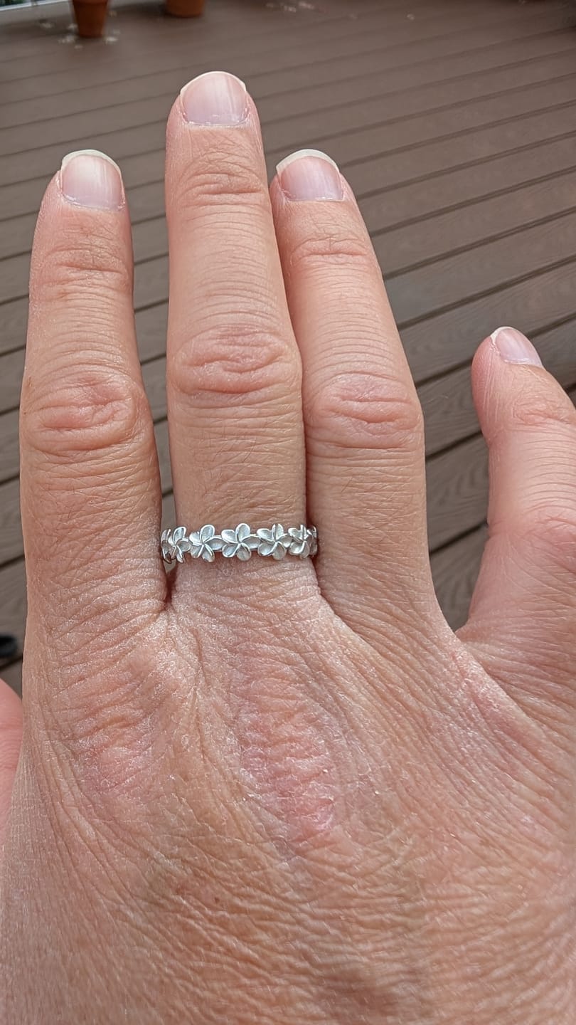 Customer photo review of Hawaiian Plumeria Flower Lei Band Ring - 925 Sterling Silver