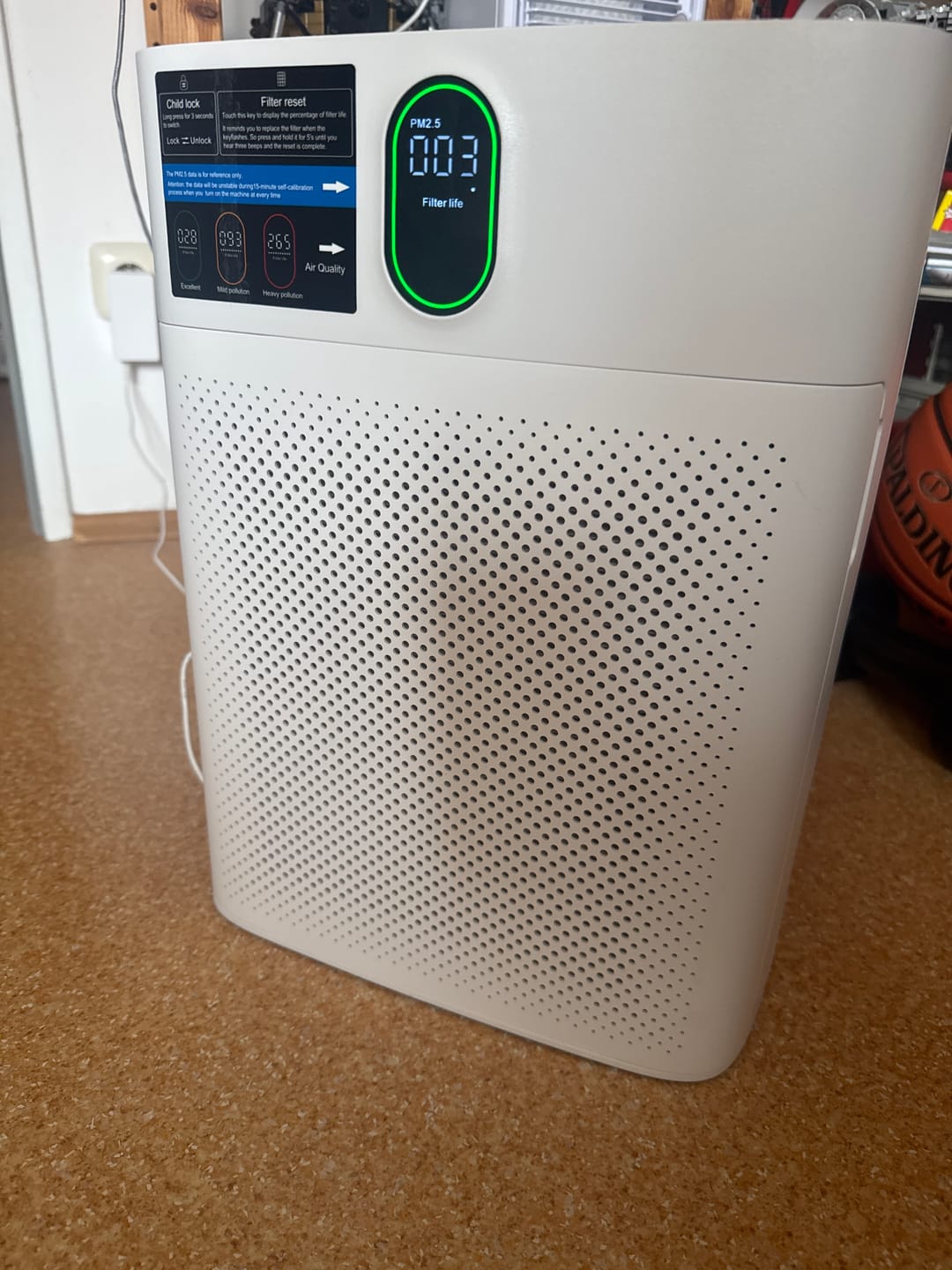 Customer photo review of Smart Luftreiniger V1 Pro – Leistungsstarke HEPA-Filterung mit PM2.5-Sensor, App- und Sprachsteuerung für saubere Raumluft