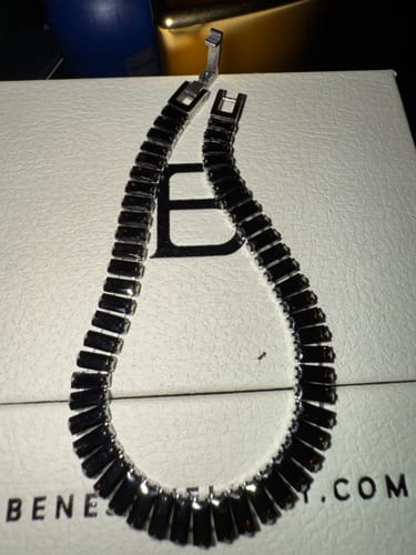 Customer photo review of Noir Baguette Bracelet