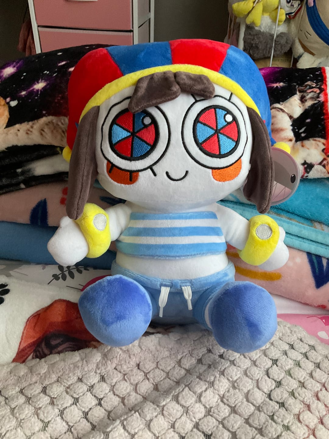 Customer photo review of Beach Pomni Plush