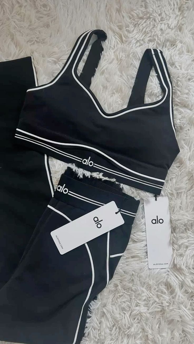 Customer photo review of Alo Set