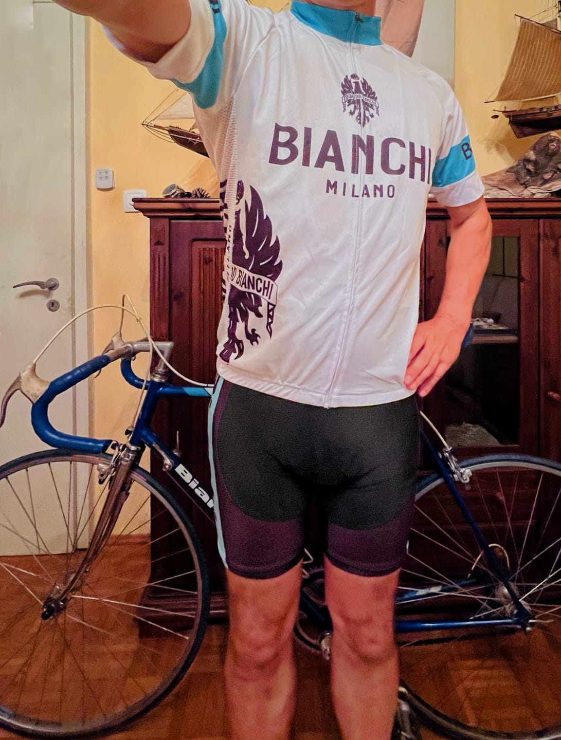 Customer photo review of Bianchi Eagle Retro Short sleeves Jersey