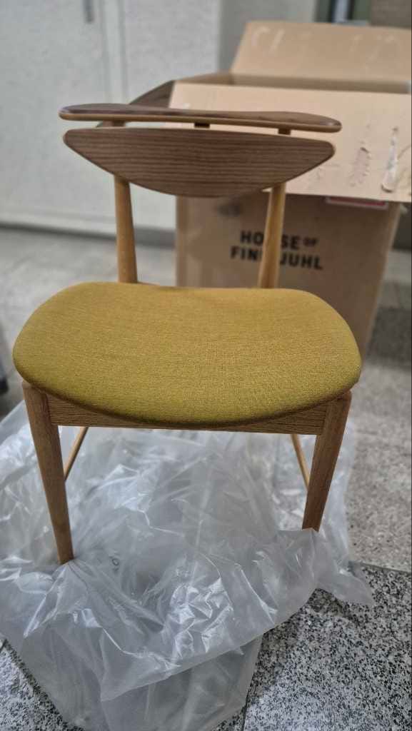 Customer photo review of THE READING CHAIR Upholstered