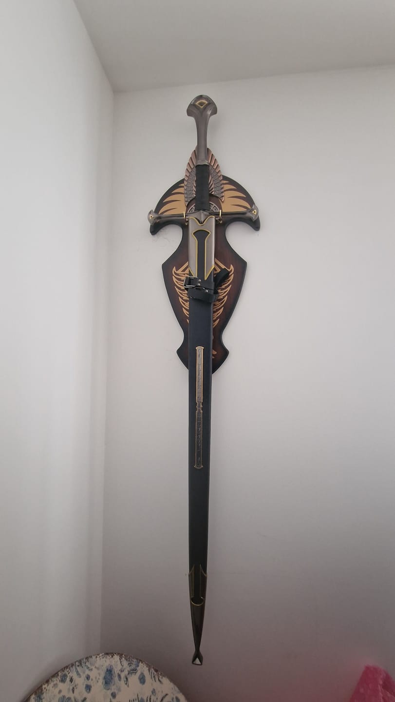 Customer photo review of LORD OF THE RINGS - NEW! Superior Anduril, The Sword Reforged with Scabbard and Plaque