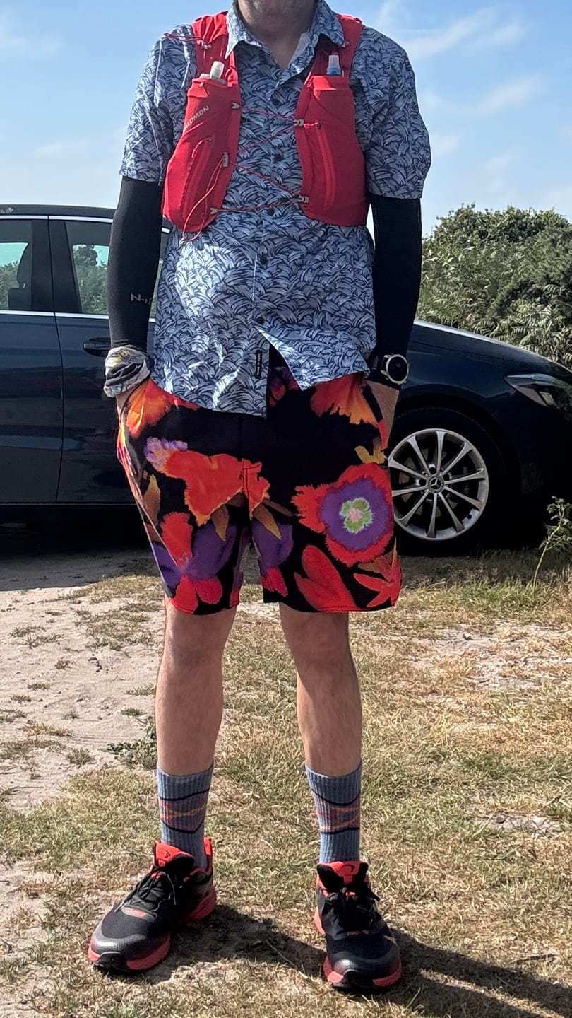 Customer photo review of Salomon Unisex ADV Skin 12 Set Running Vest - Flame Scarlet/Haute Red