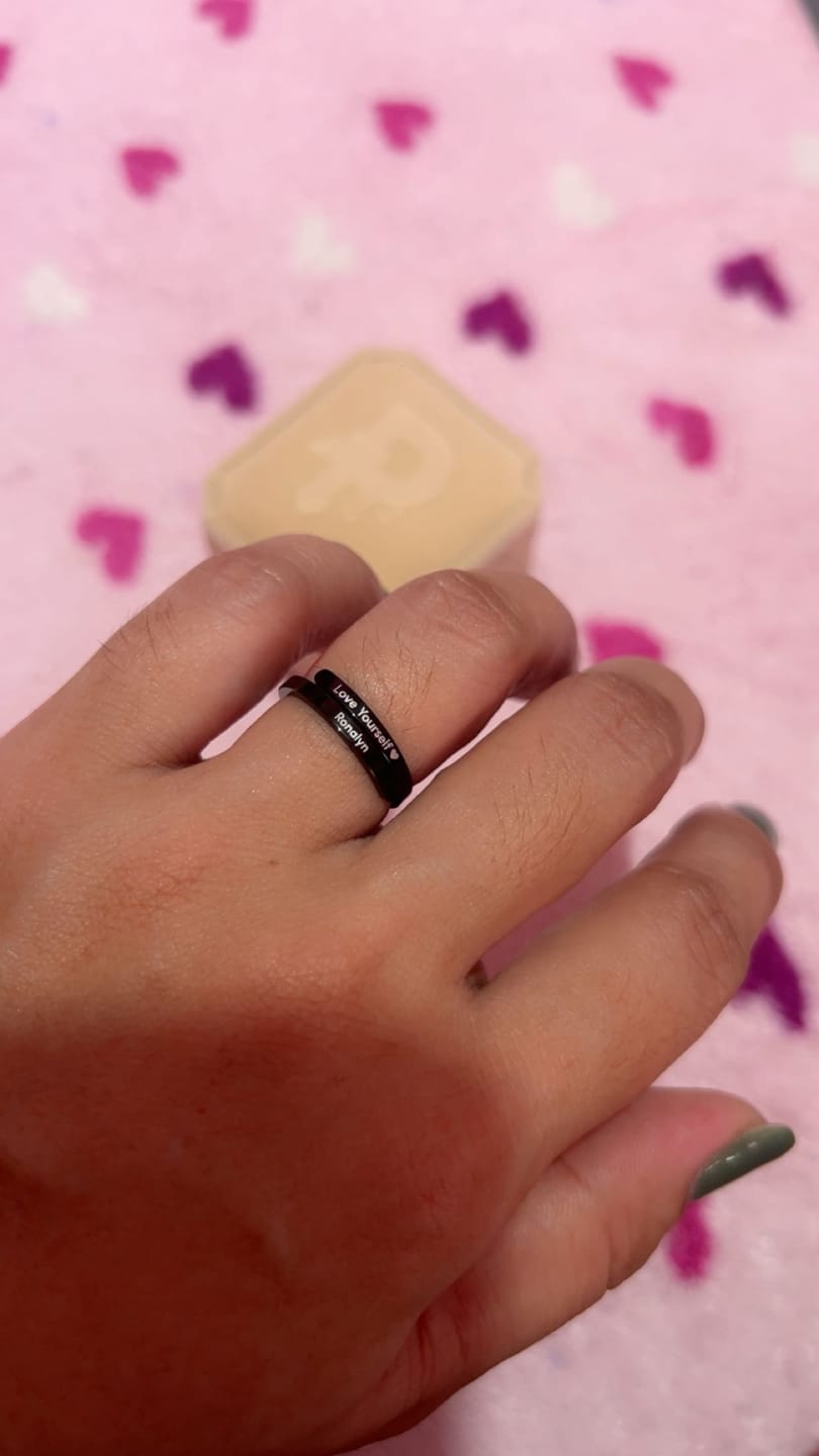 Customer photo review of Printave™ Personalized 2 Layers Ring