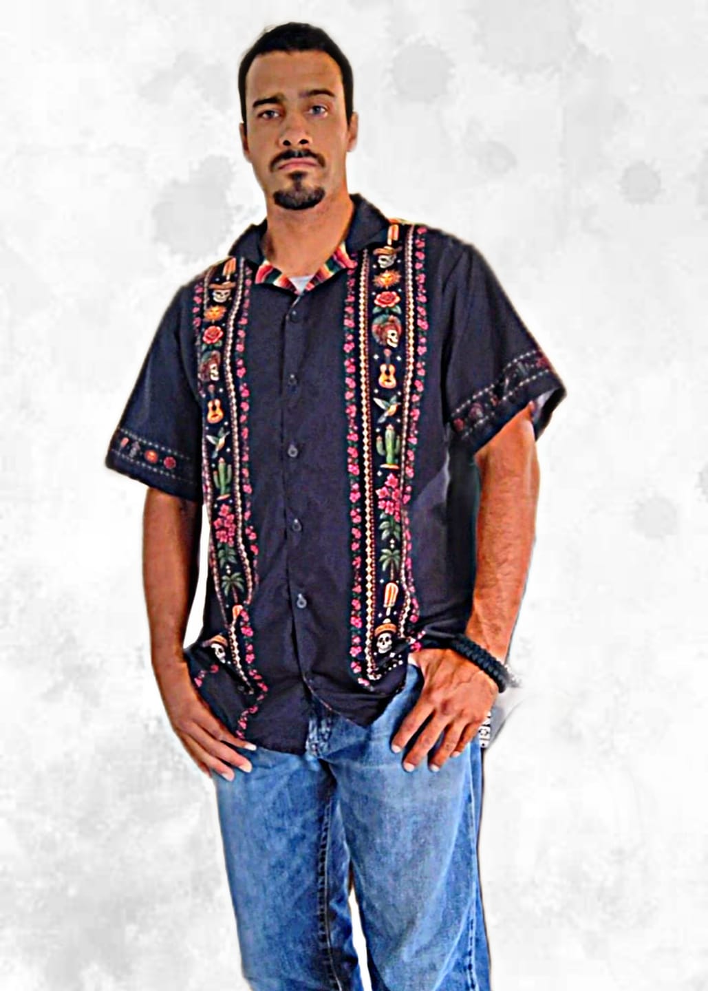 Customer photo review of Verano Mexicano Guayabera