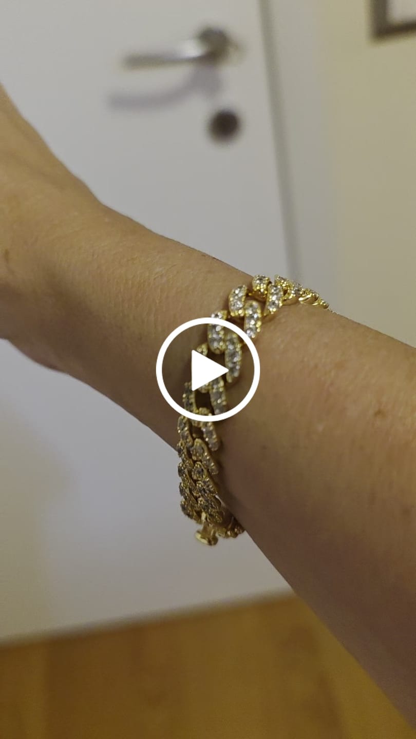 Customer video review of BRACCIALE GRUMETTA CON ZIRCONI