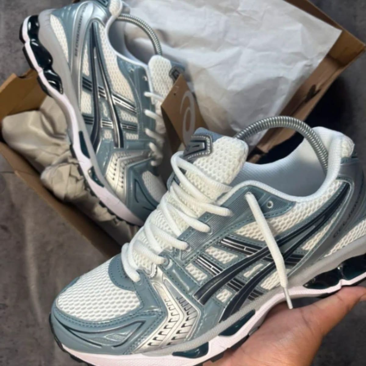 Customer photo review of Asics Gel Kayano 14