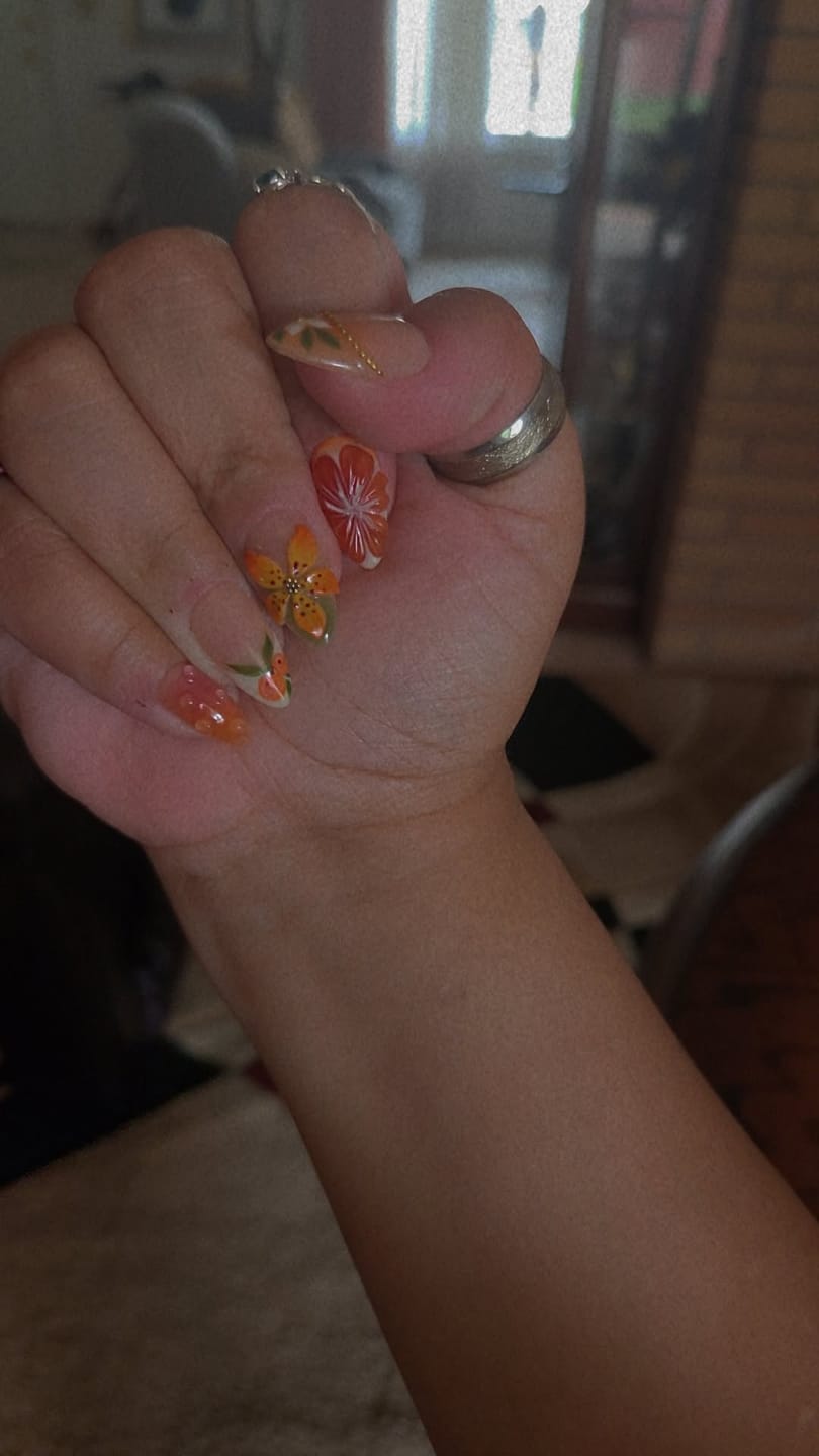 Customer photo review of Tangerine