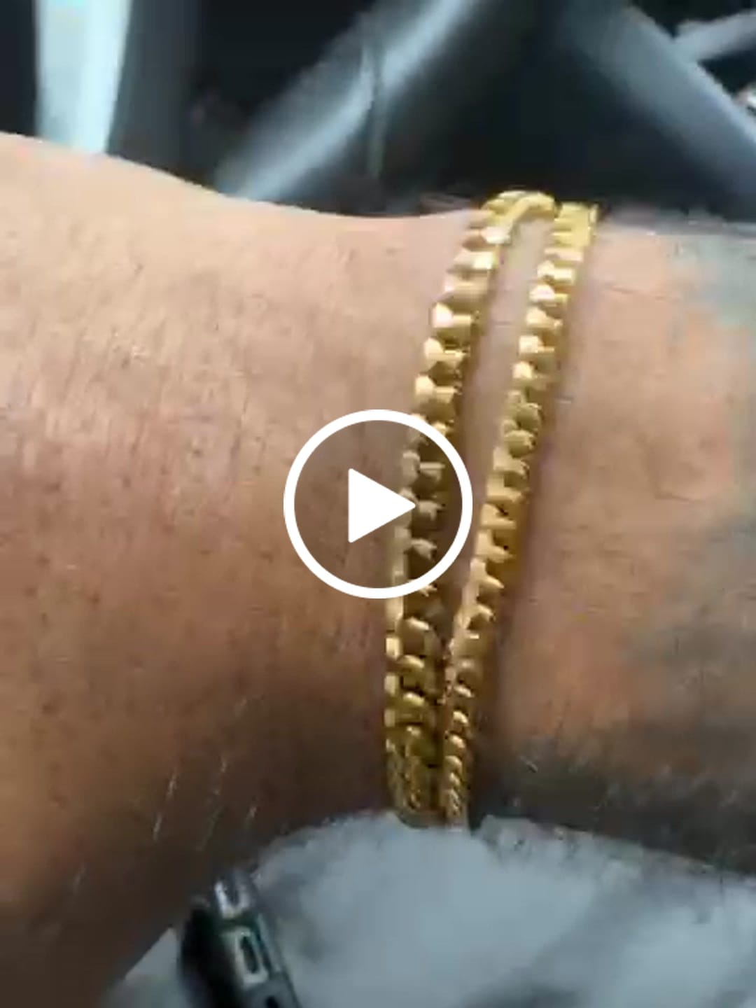 Customer video review of 4MM Cuban Link Bracelet 14K Gold
