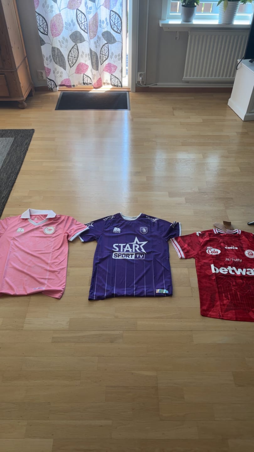 Customer photo review of Football Short Mystery Pack 🩳