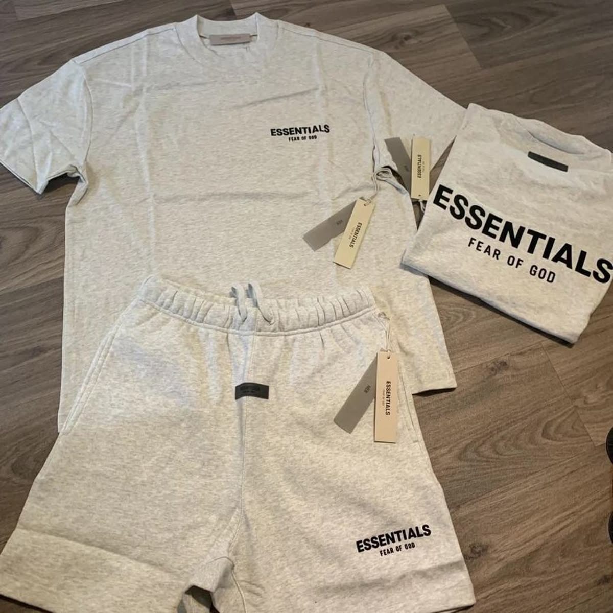 Customer photo review of Essentials Short Set