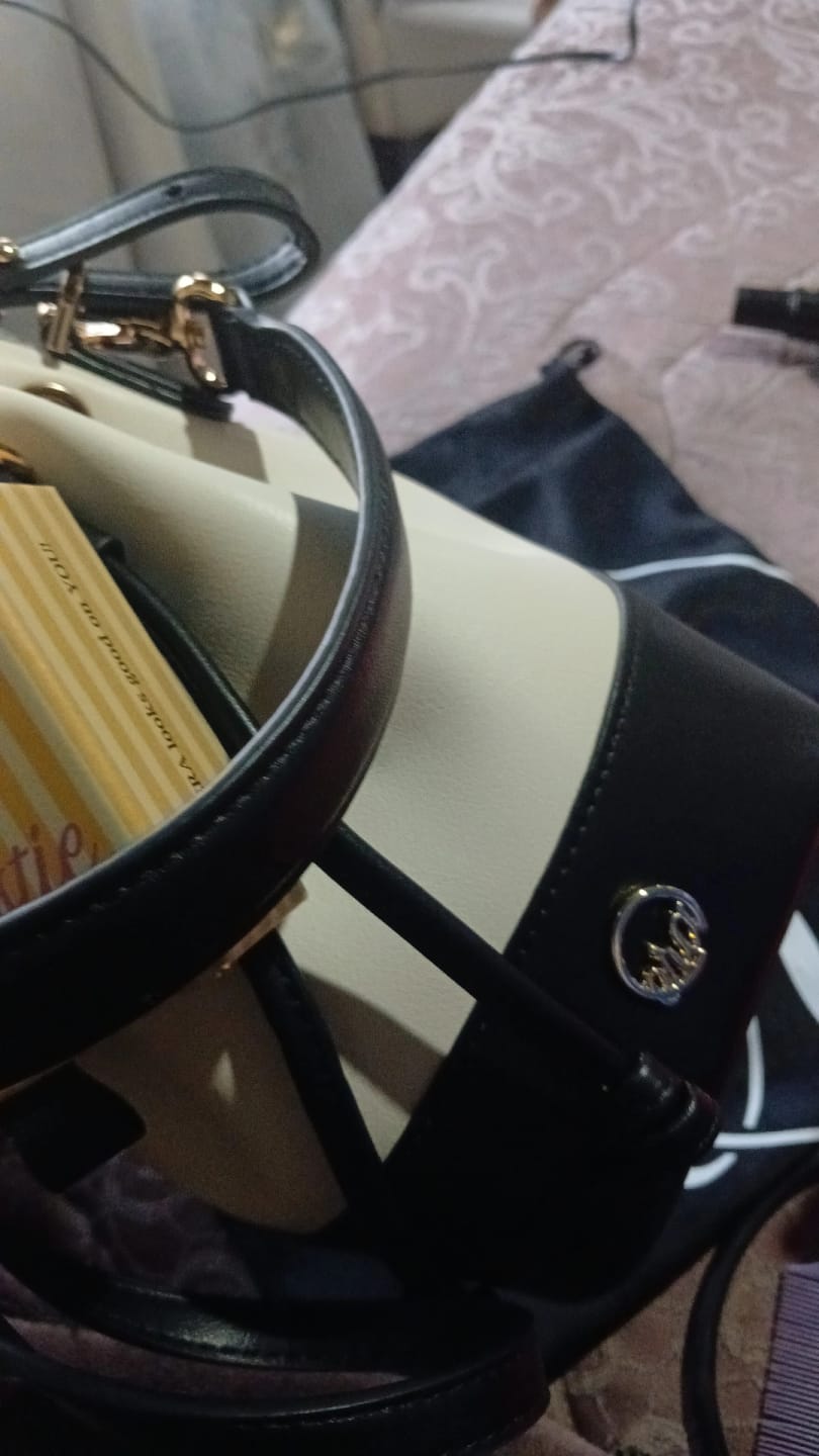 Customer photo review of The Monroe Bucket Bag