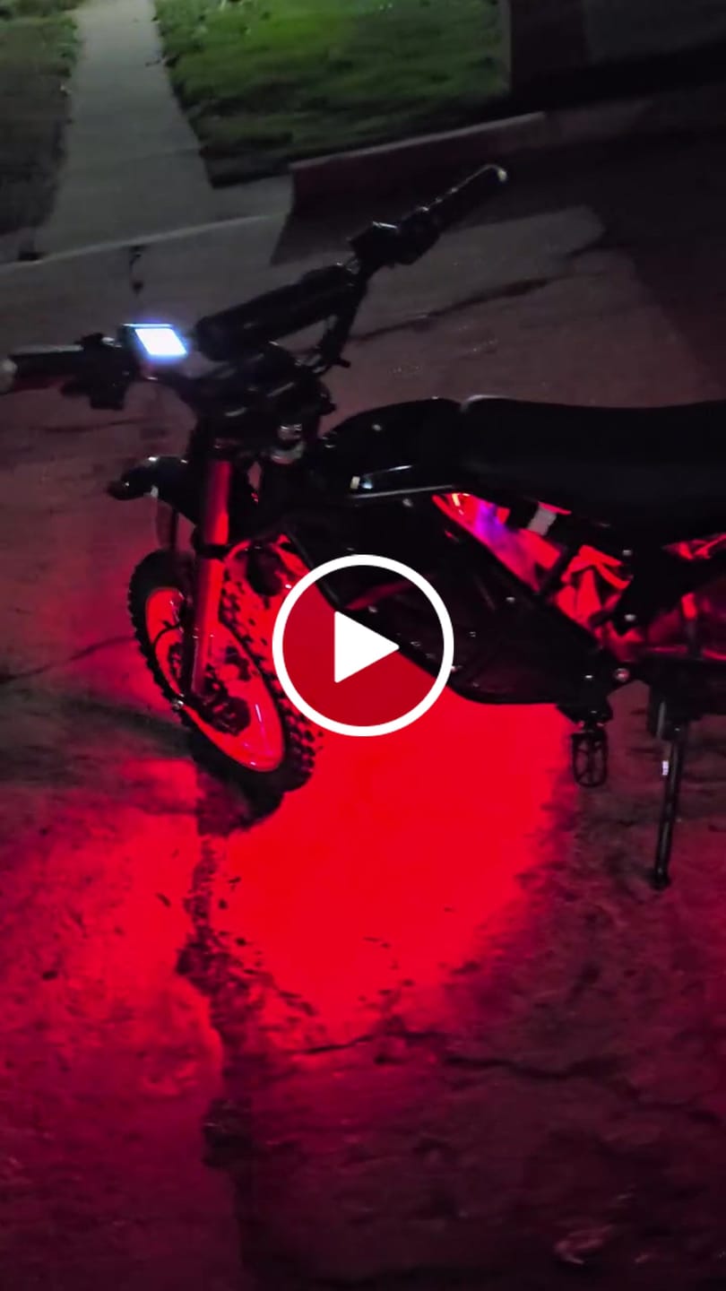 Customer video review of Eskute® NOVA Mini Electric Dirt Bike For Teens & Adults