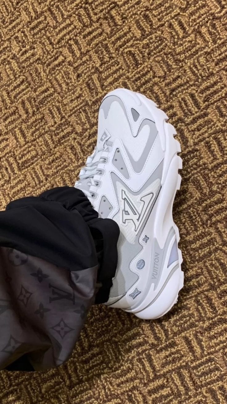 Customer photo review of Louis Vuitton Trainers