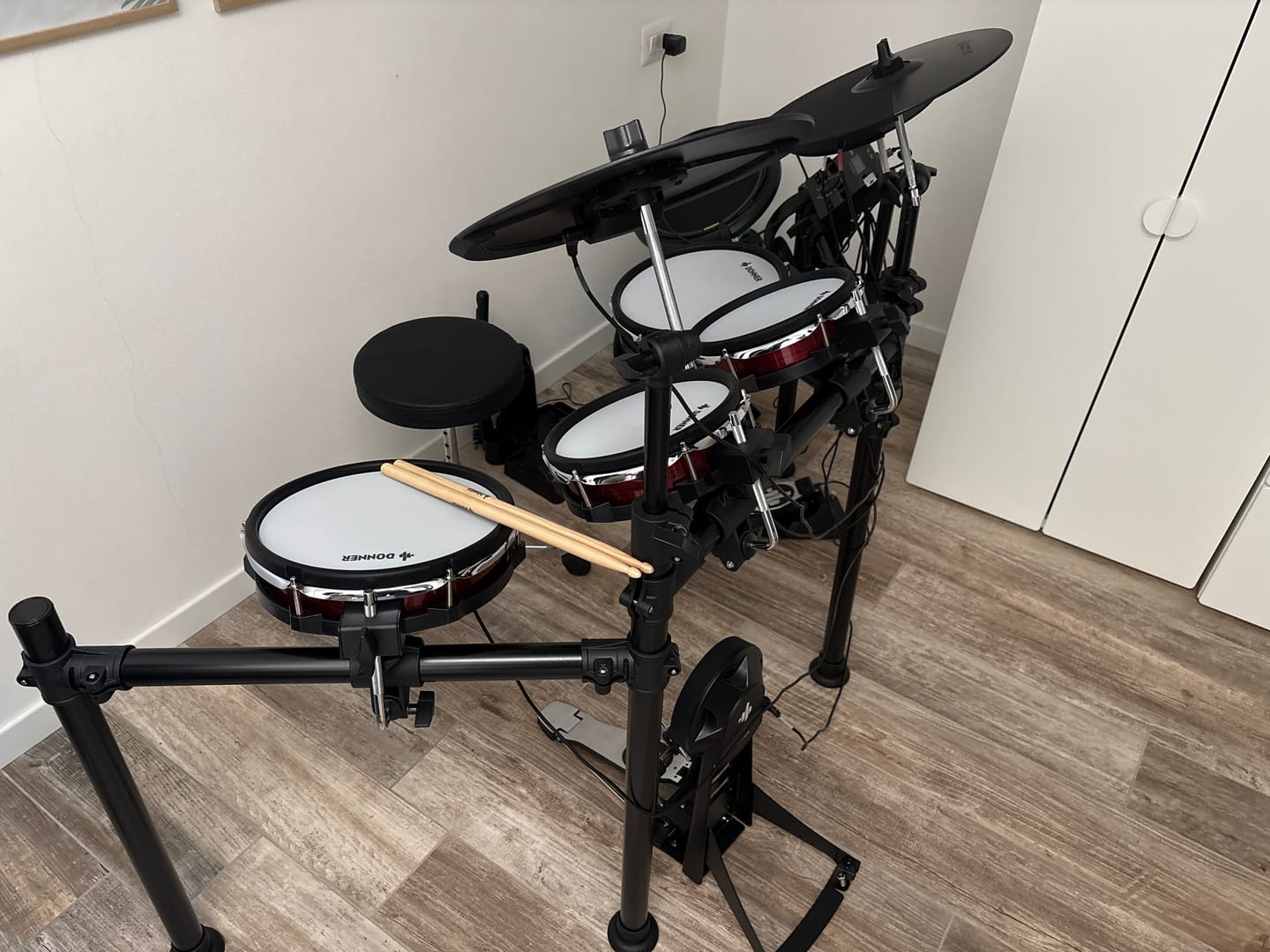 Customer photo review of Donner DED-200 MAX  Batteria Elettronica