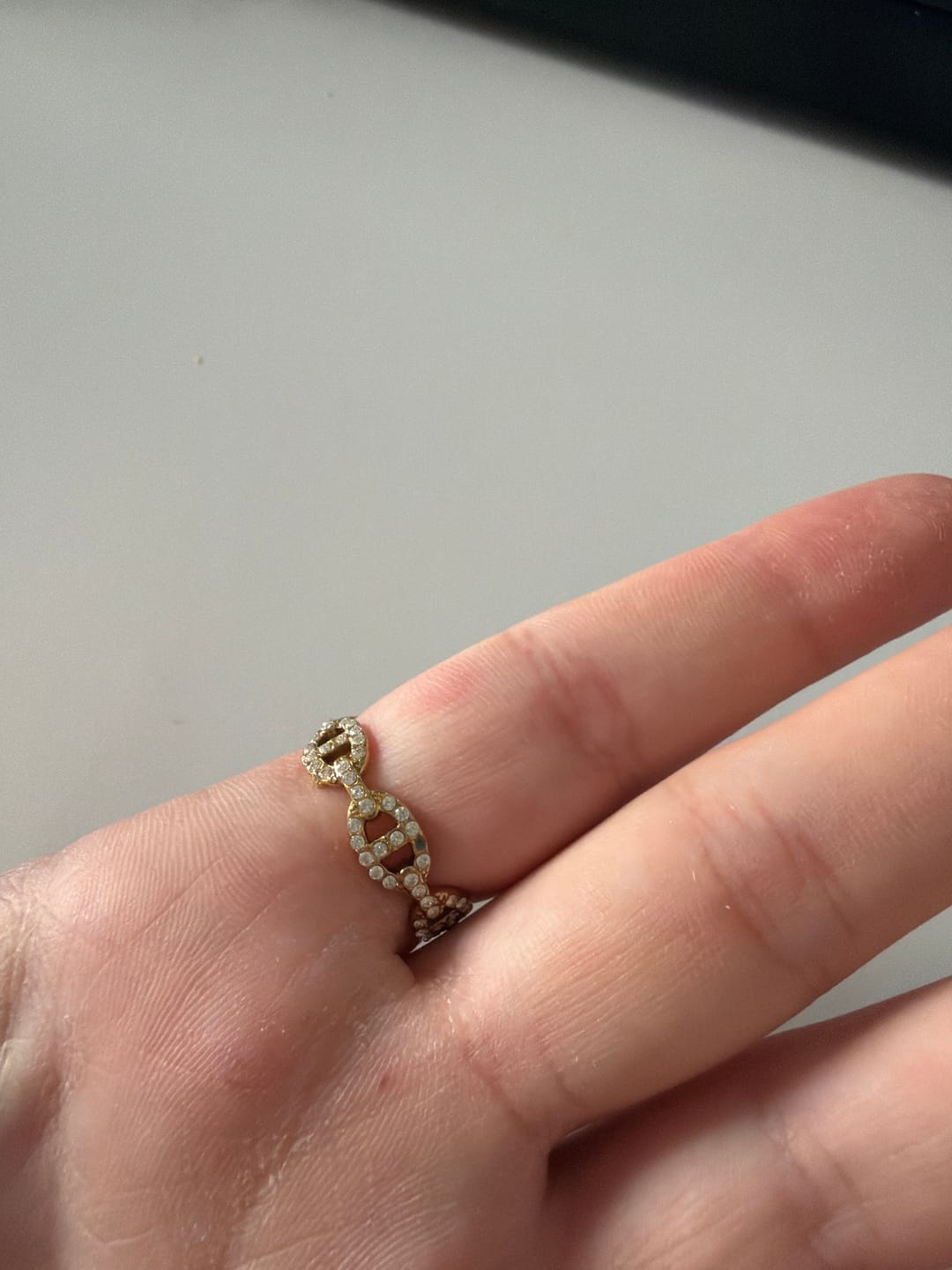 Customer photo review of Pave Flow Deluxe Ring 14K Vergoldet