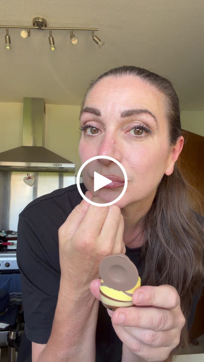 Customer video review of Honeybalm Banana Split