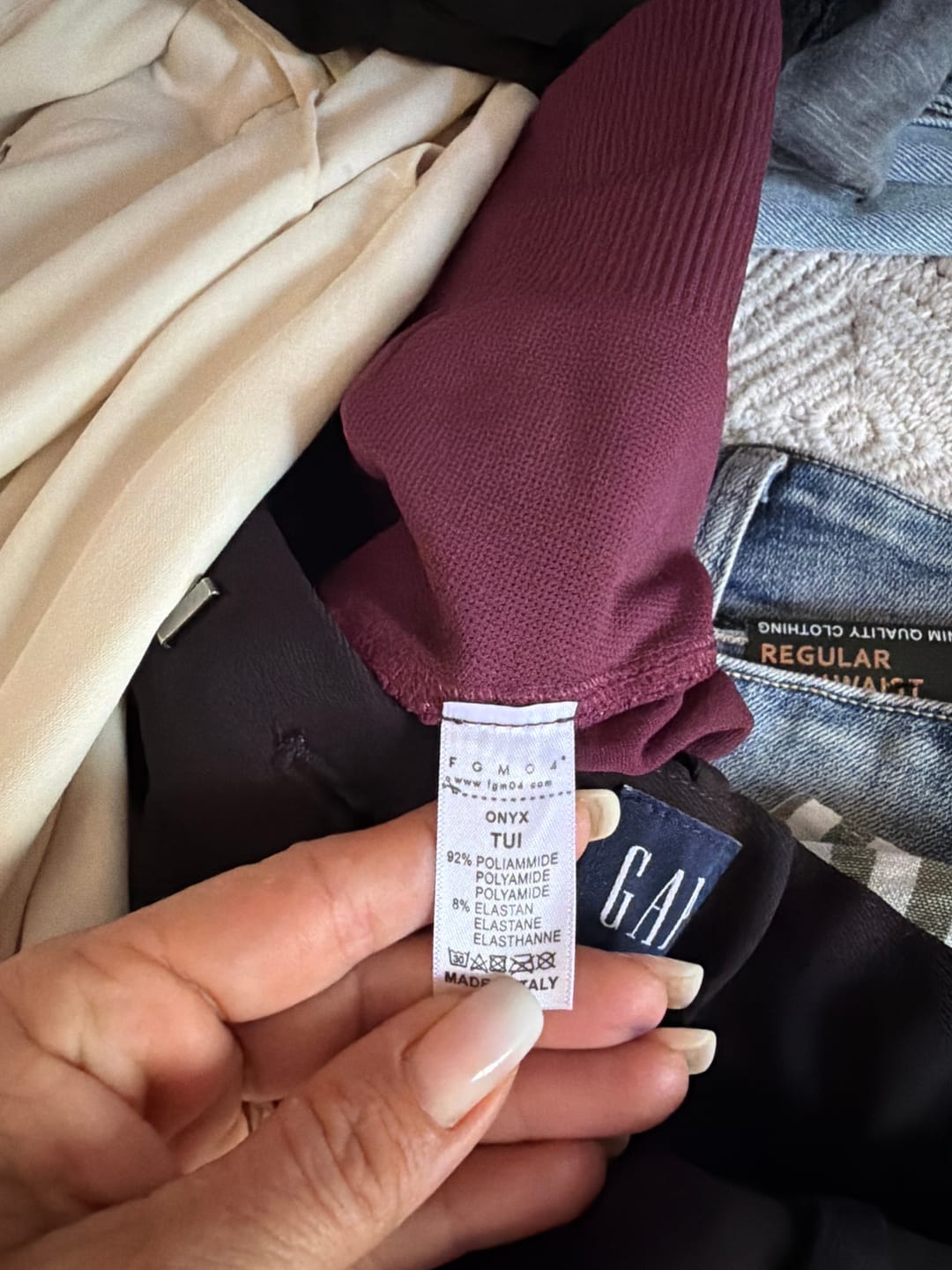 Customer photo review of Completo Onyx Viola Melanzana (Top + Leggings)