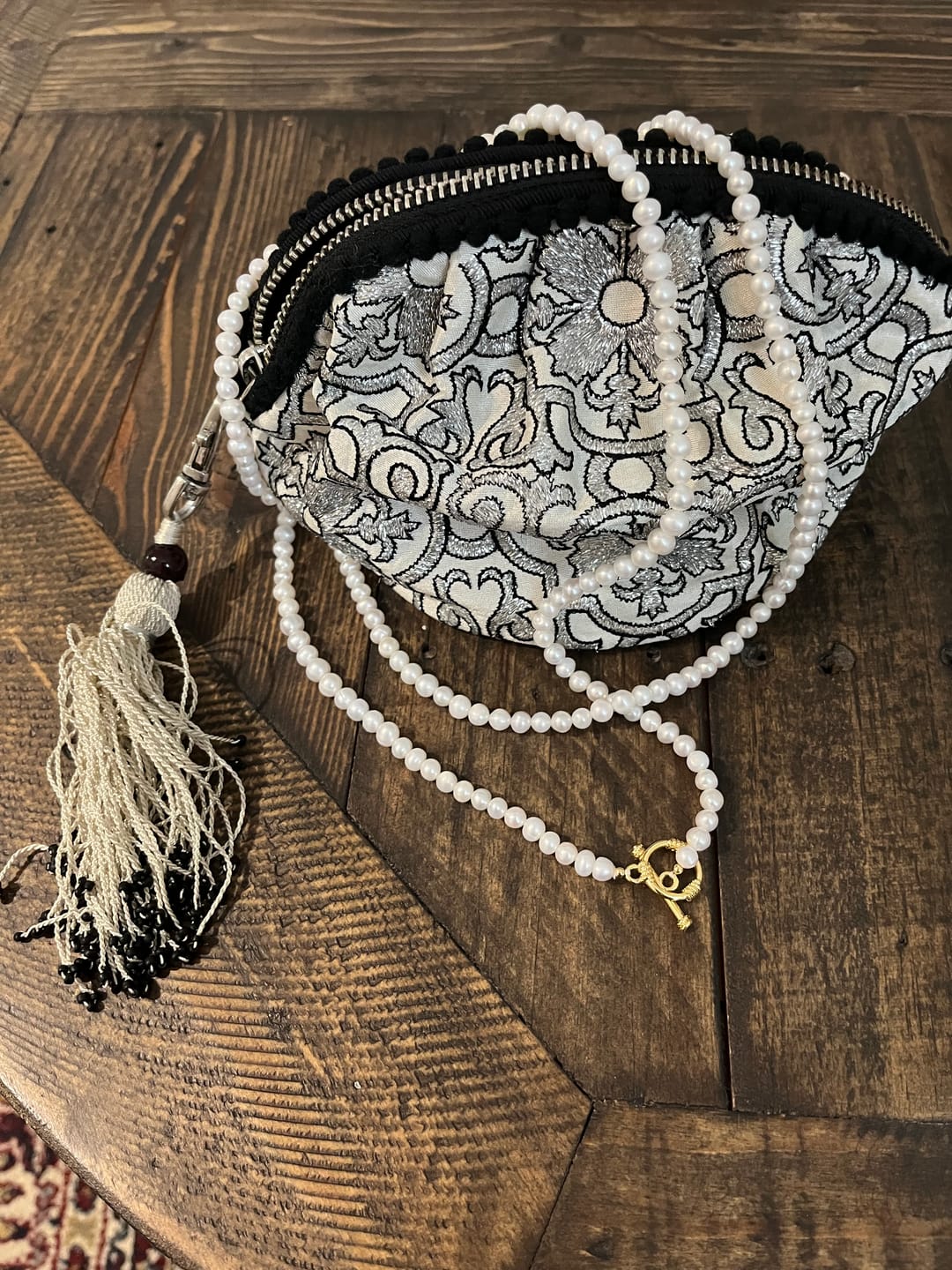 Customer photo review of Collier Perle Blanche