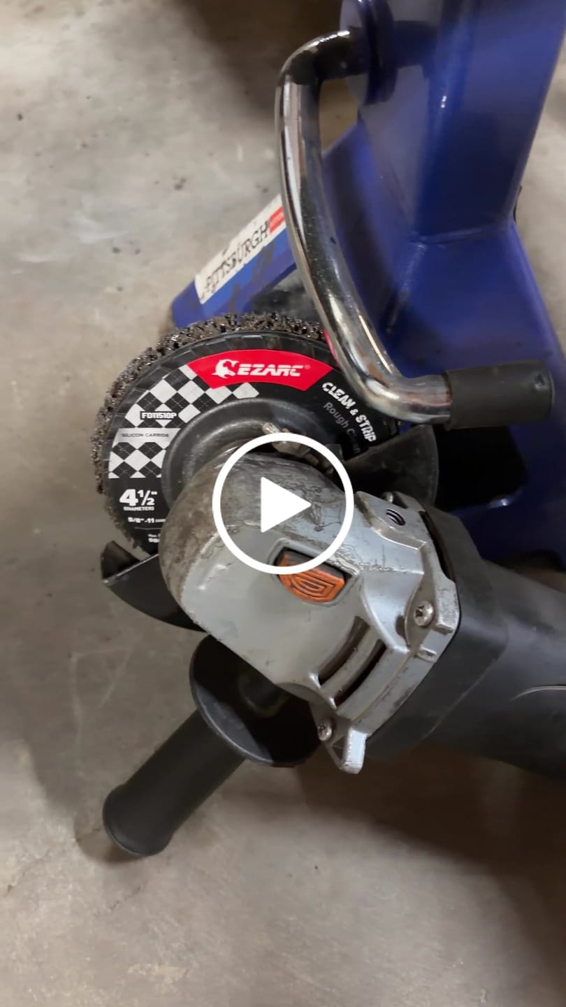 Customer video review of Stripping Discs 4-1/2" Paint & Rust Removal Wheels for Angle Grinder, Clean and Remove Coatings, Scaling, Welds and Oxidation