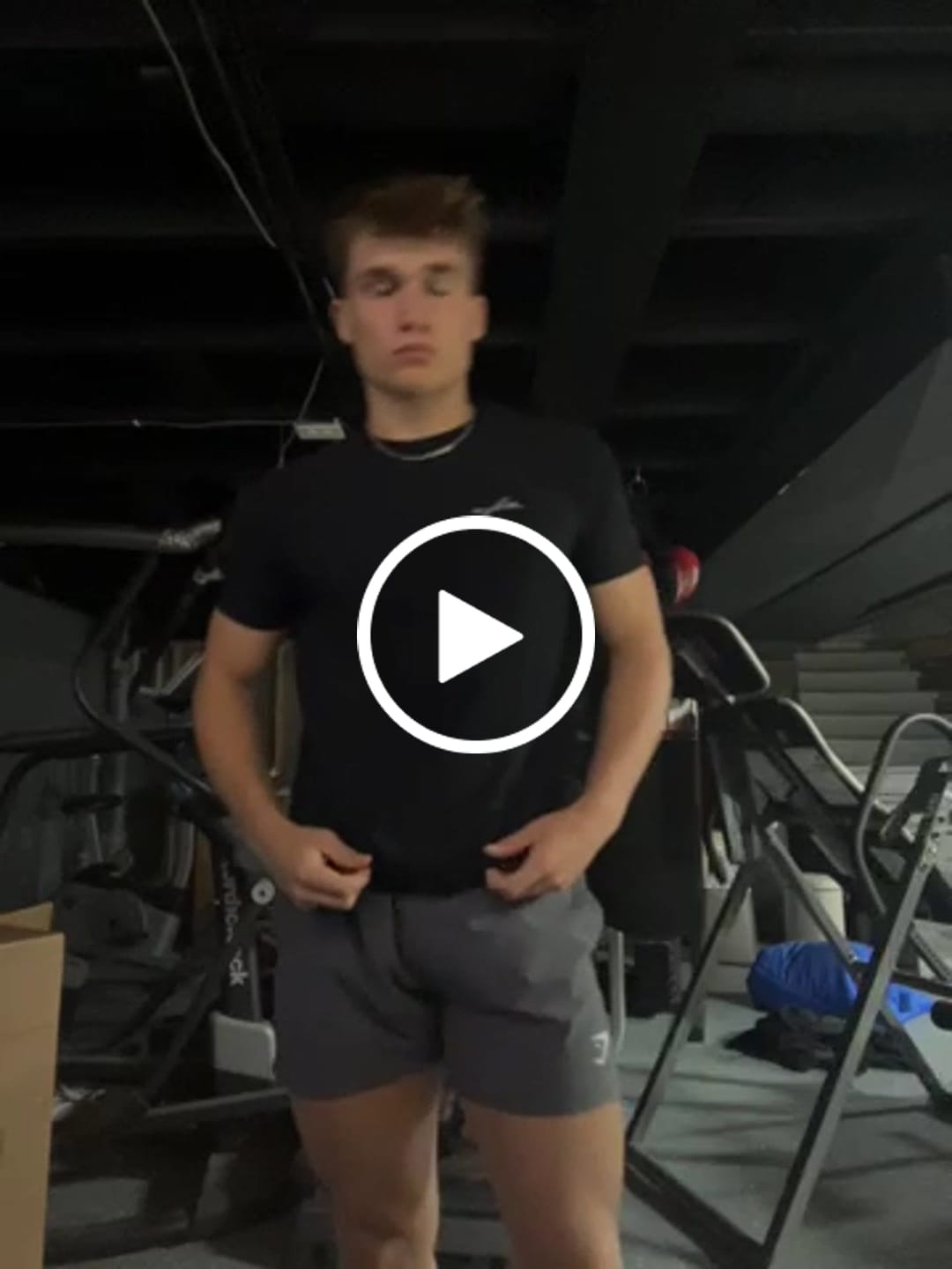 Customer video review of 466 Tailored Tees