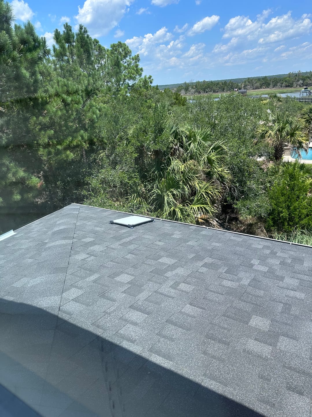 Customer photo review of Starlink Standard 4 Gen 3 Roof Mount - Flat Screw-In Surface Mount Kit for Permanent Installation