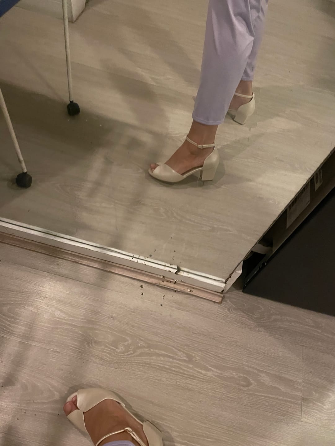 Customer photo review of Sandália Noiva Couro Perolado Off White