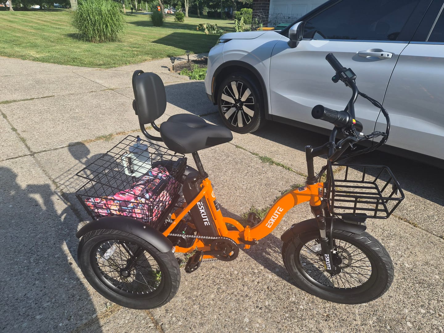 Customer photo review of Eskute® T300 Folding Electric Trike