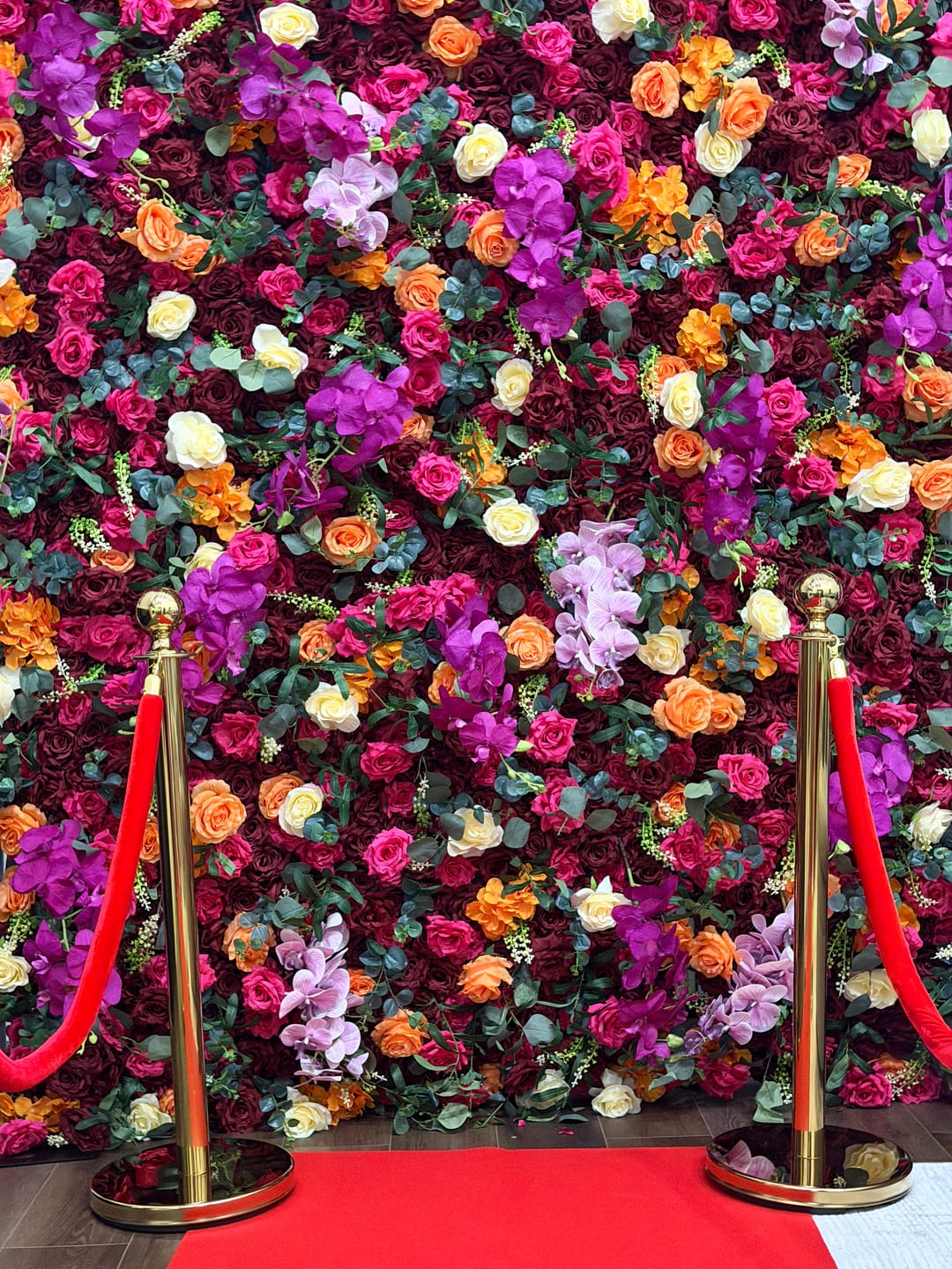 Customer photo review of Aliflowers 5D Colorful Artificial Fabric Roller Curtain Floral Party Backdrop Wall ALFWL167