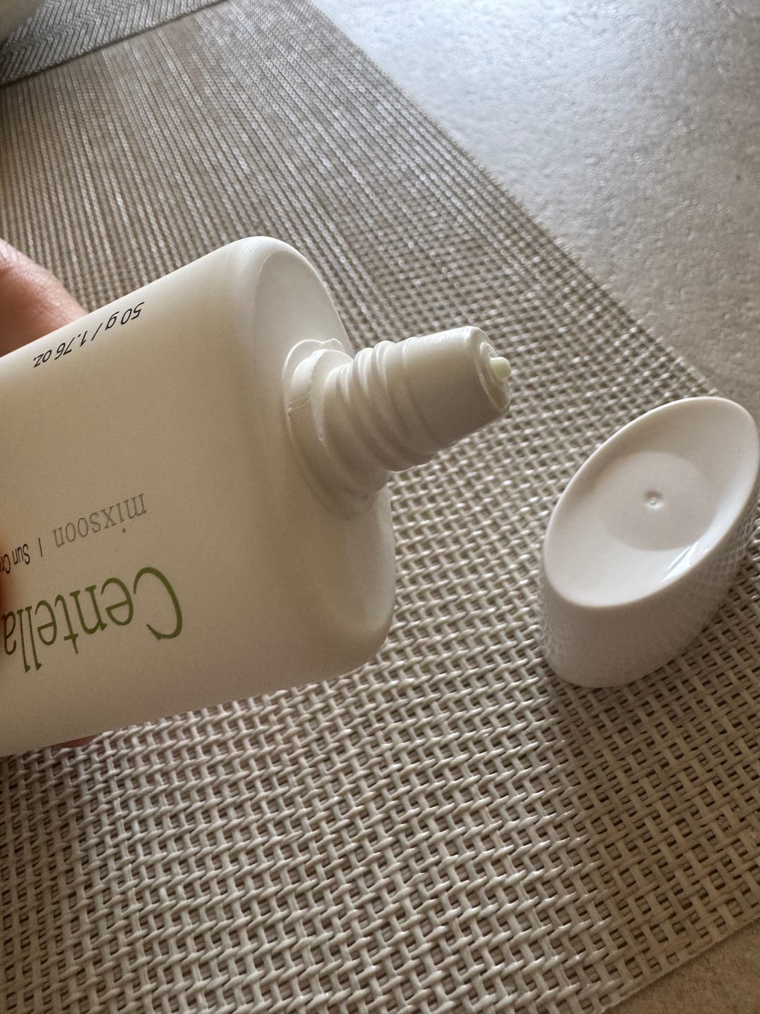 Customer photo review of Saules aizsargkrēms MIXSOON Centella Sun Cream SPF50+ PA++++
