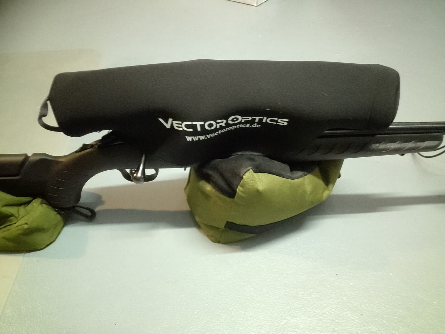 Customer photo review of Vector Optics SCOT-44 Vector Optics Deutschland Schutzhülle für Zielfernrohre in versch. Längen