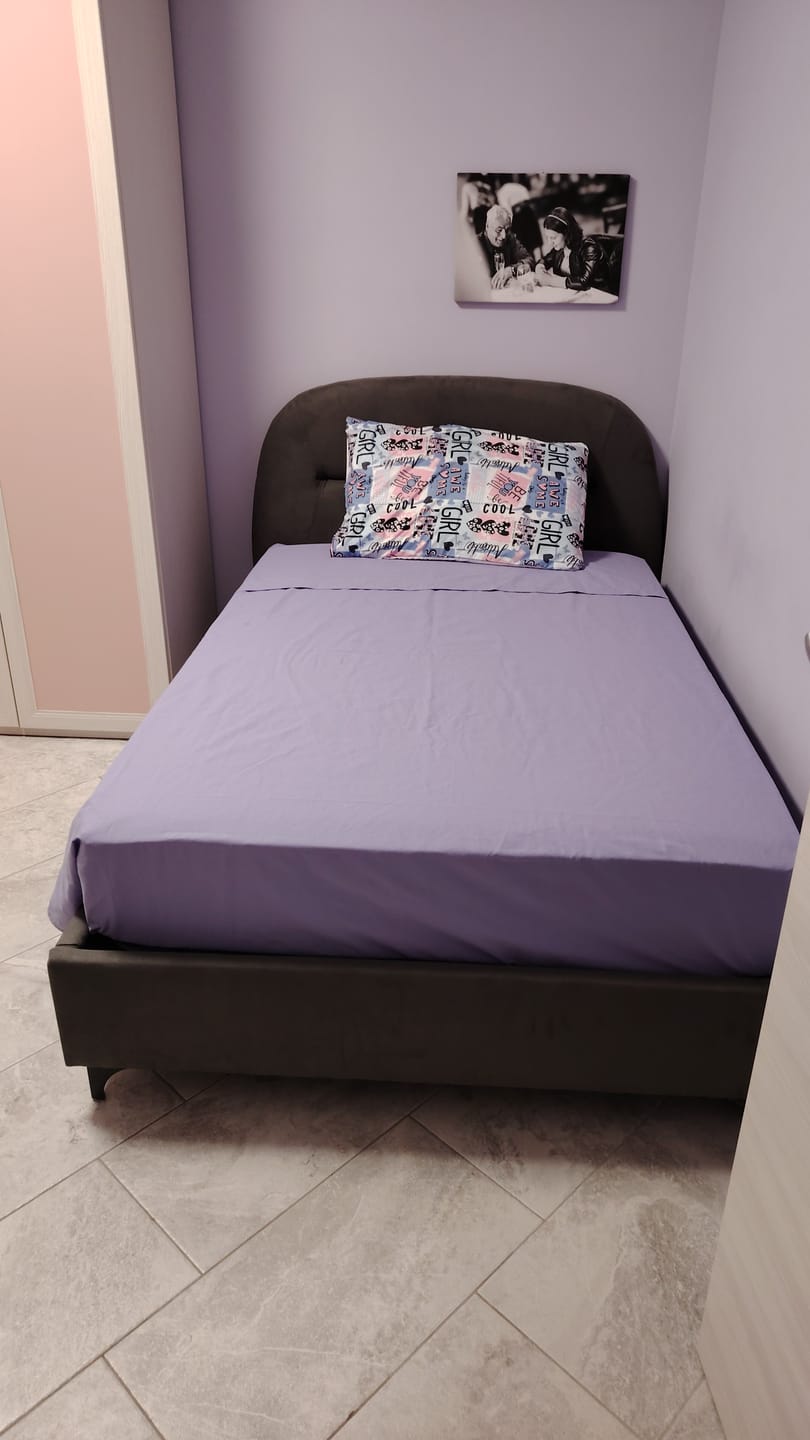 Customer photo review of Lenzuola in Cotone, Completo Letto con Federe in Stampa Digitale Girl Cool
