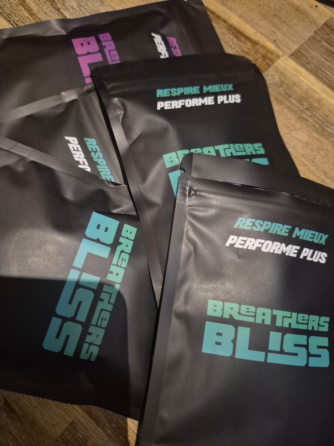 Customer photo review of Bandes Nasales Sport & Sommeil Noires - Intense