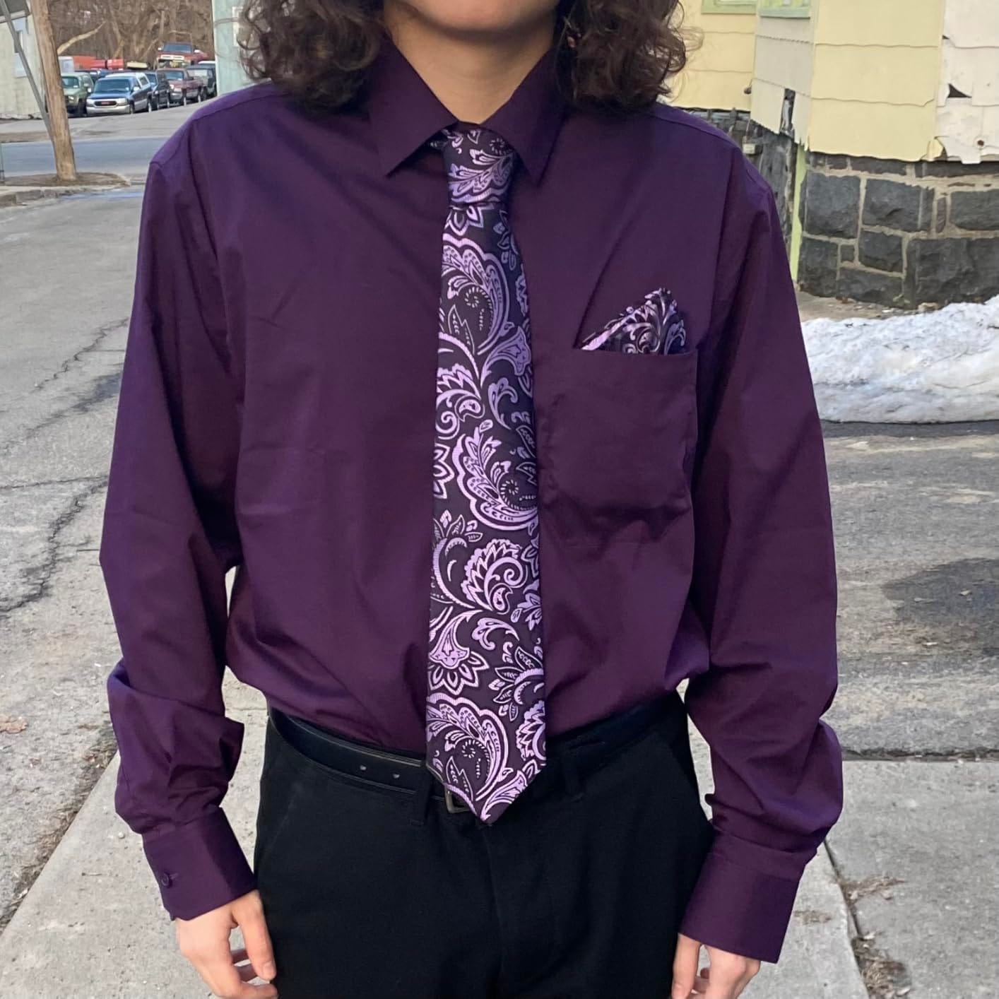 Customer photo review of Hisdern Wrinkle-resistant Purple Dress Shirt and Paisley Tie