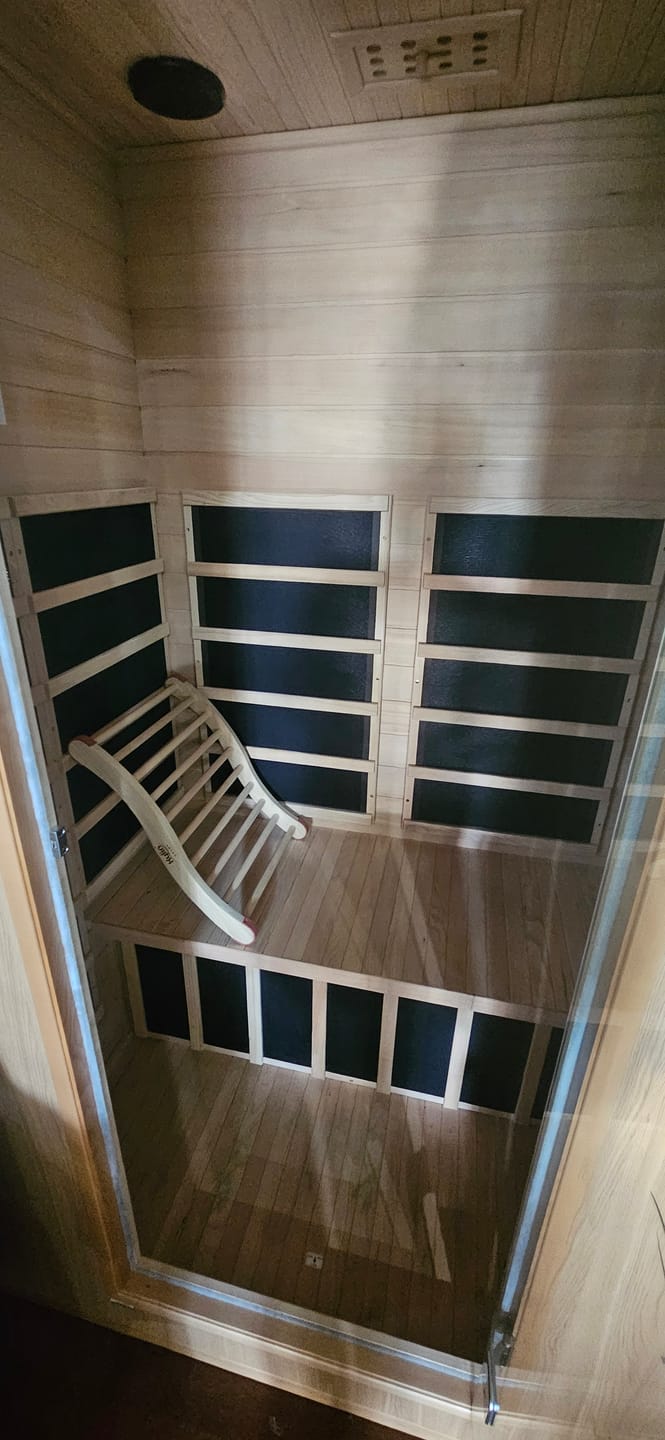 Customer photo review of Sauna Ergonomic Backrest Support - Kylin Sauna Accessories