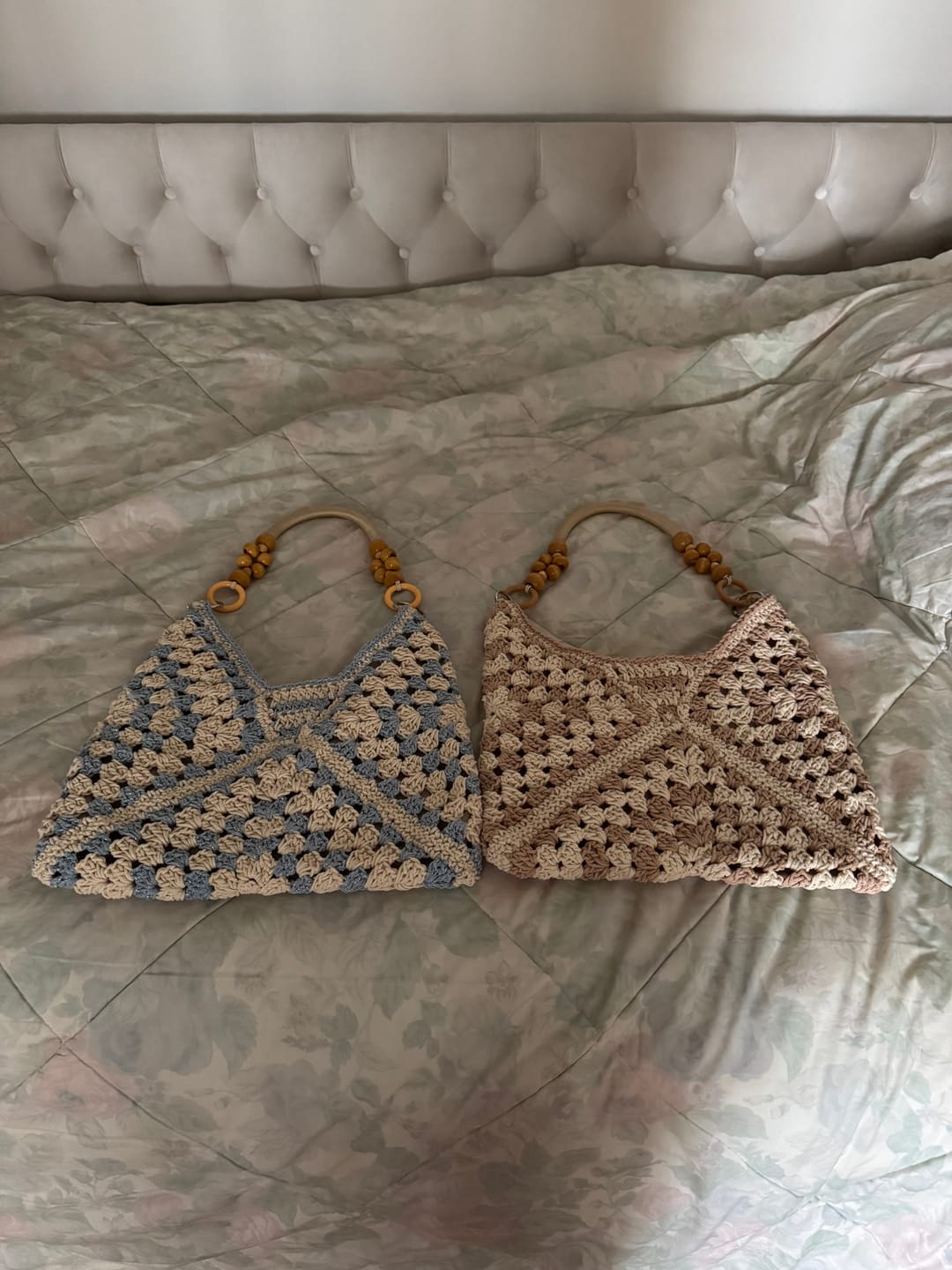 Customer photo review of Sunny Holiday shoulder bag crochet kit