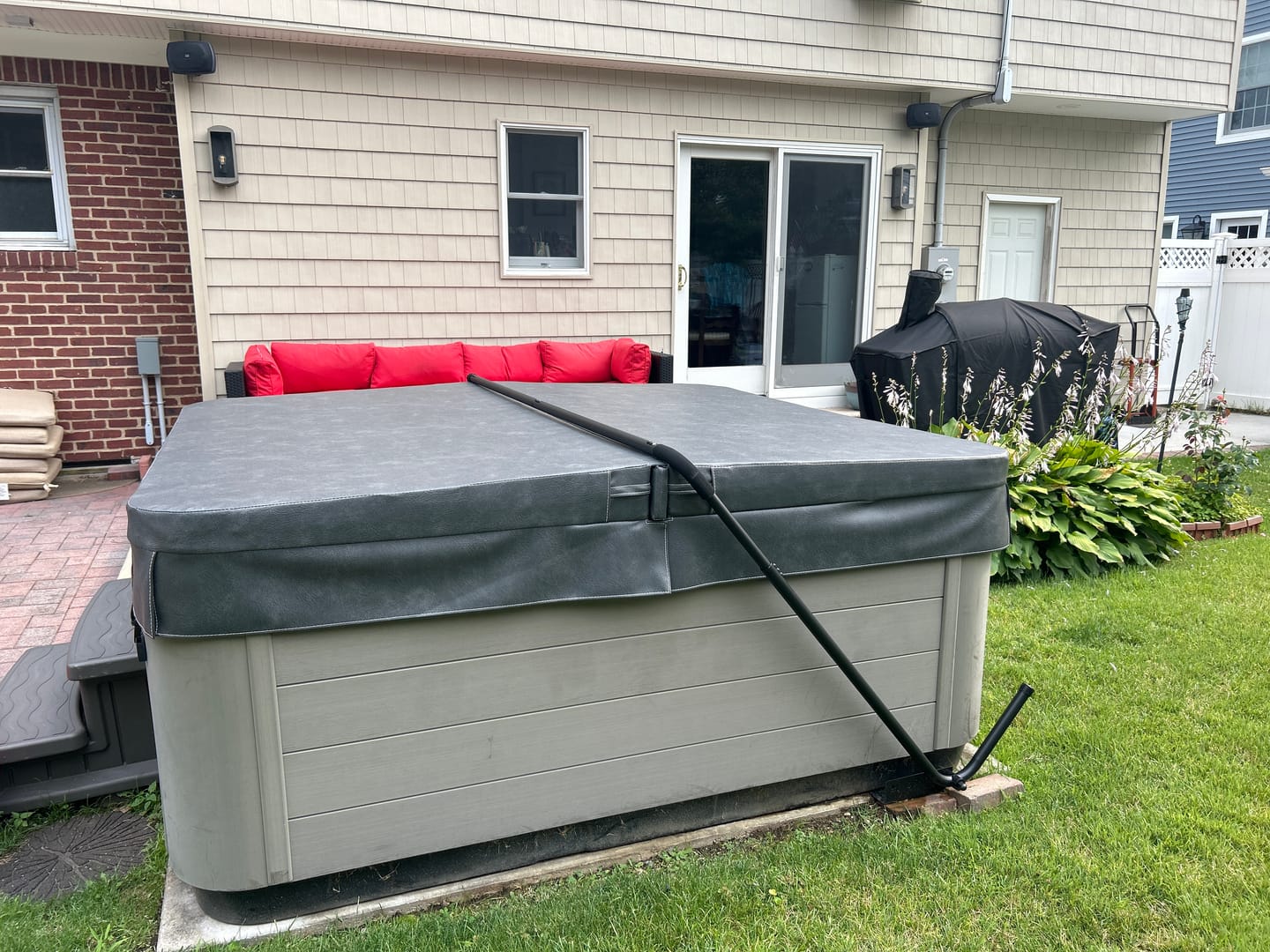 Customer photo review of Cover Thickness