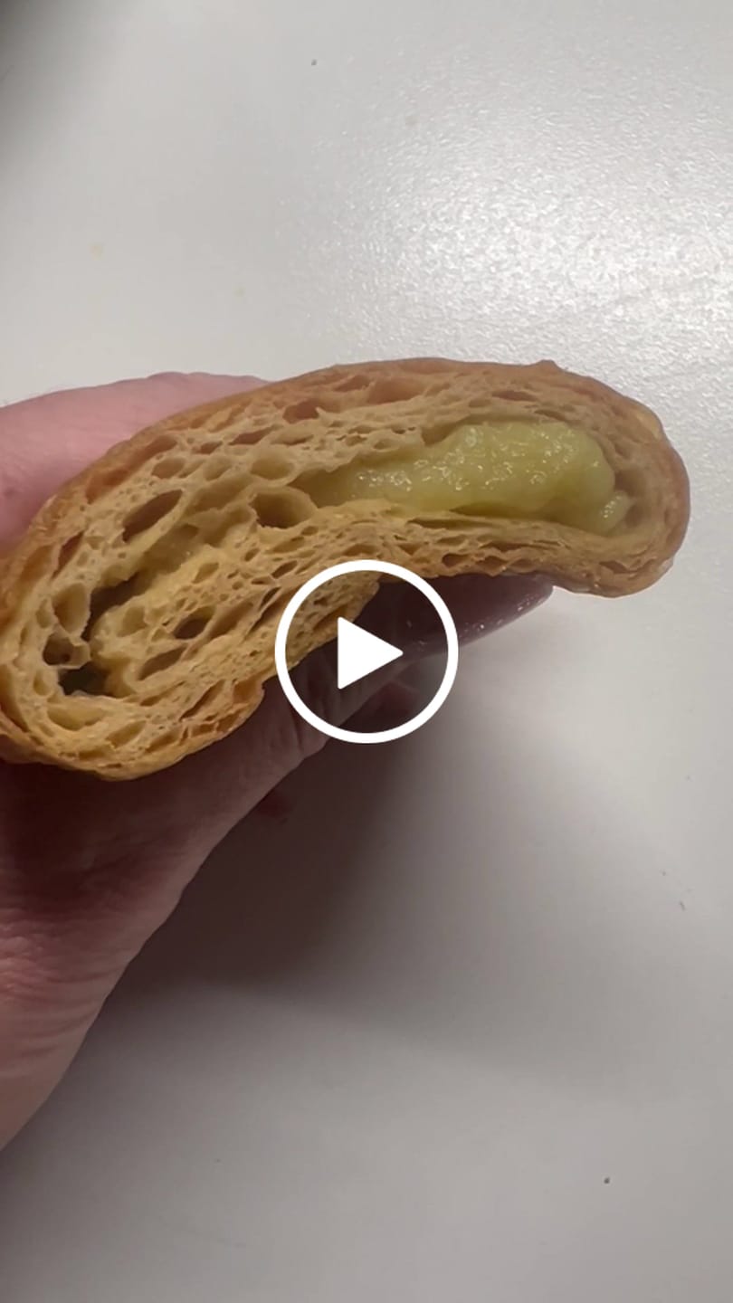 Customer video review of Saccottino al pistacchio