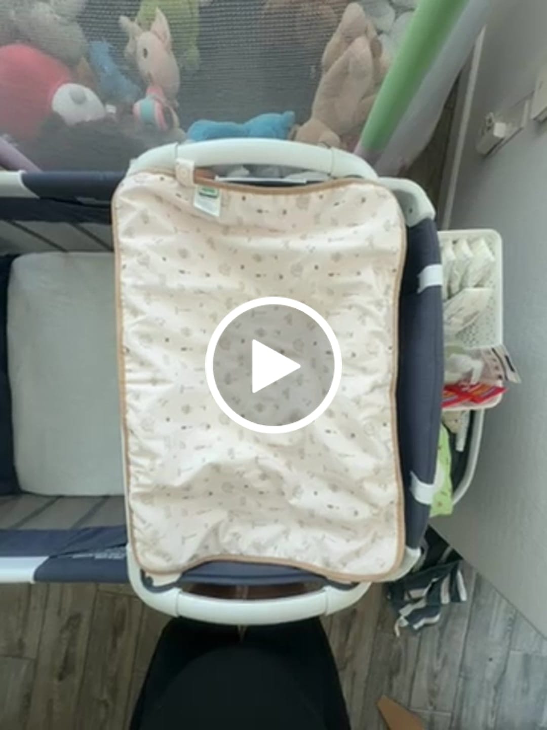 Customer video review of Ultra-Soft Bamboo Machine Washable and Wipeable Diaper Change Mat