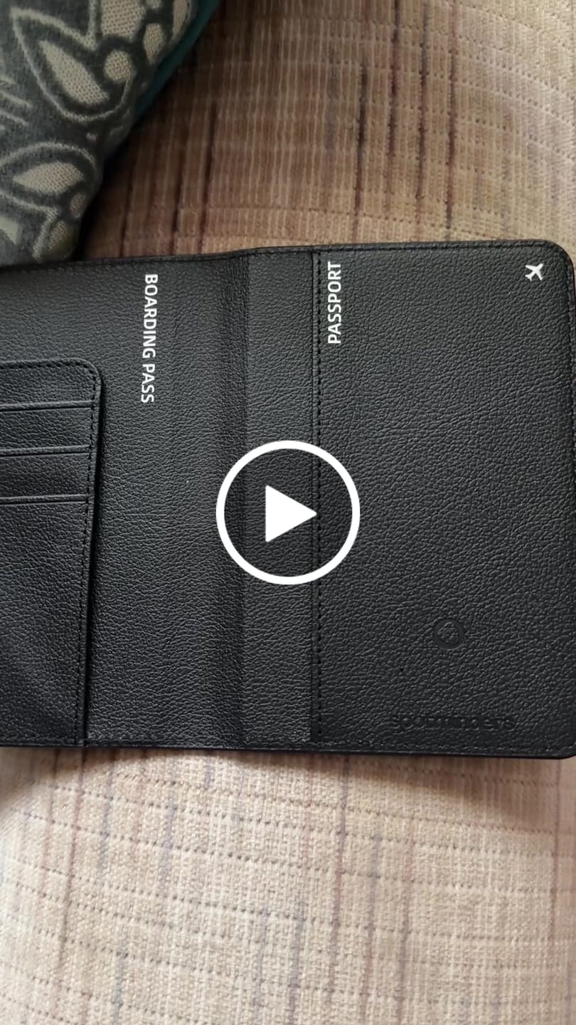 Customer video review of Trackable Passport Cover